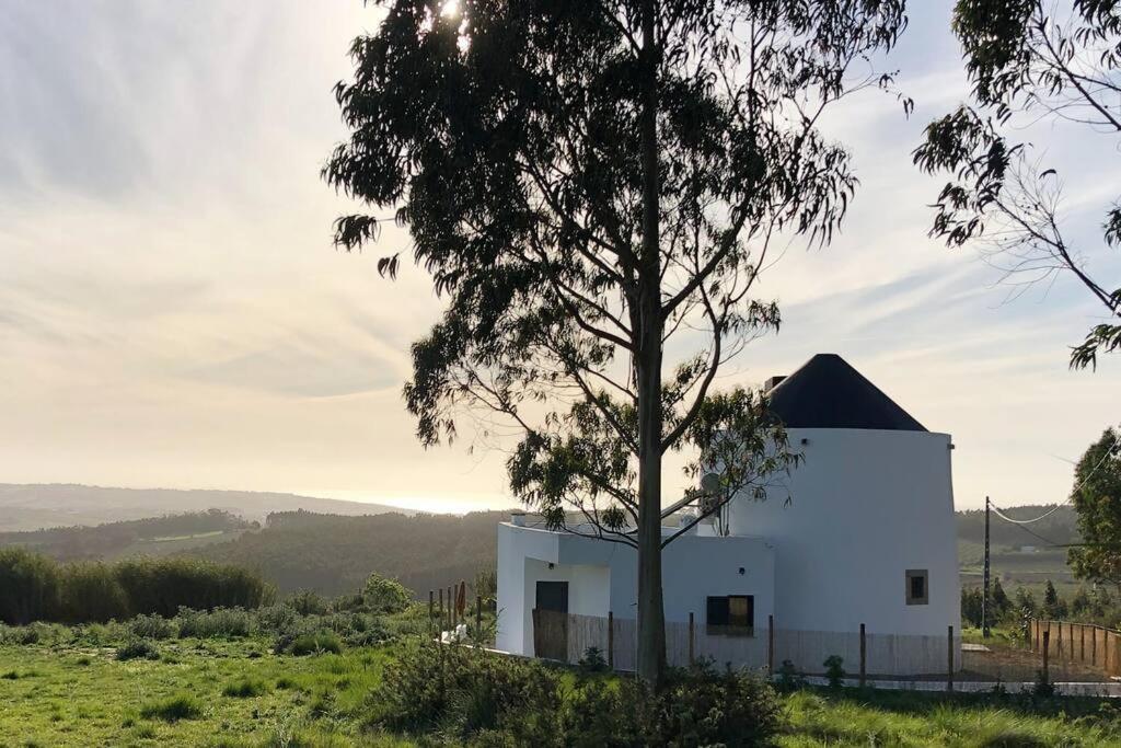 O Moinho 98 - A Cozy Getaway By The Coast Lourinhã Exterior foto